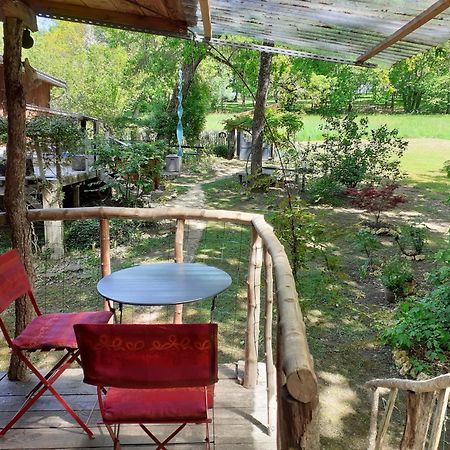 La Cabane De L'Oiseau Couze-et-Saint-Front Zewnętrze zdjęcie
