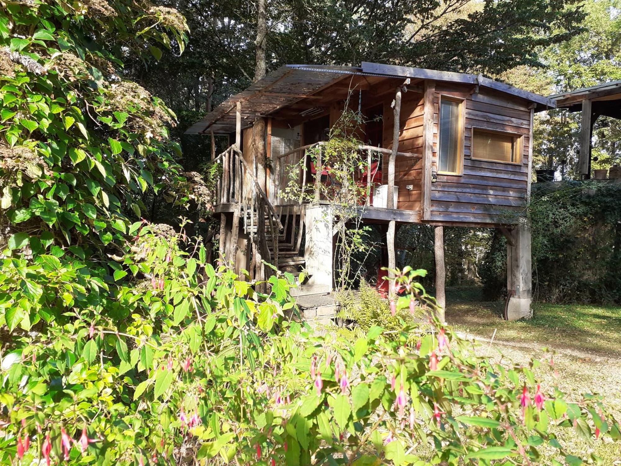 La Cabane De L'Oiseau Couze-et-Saint-Front Zewnętrze zdjęcie
